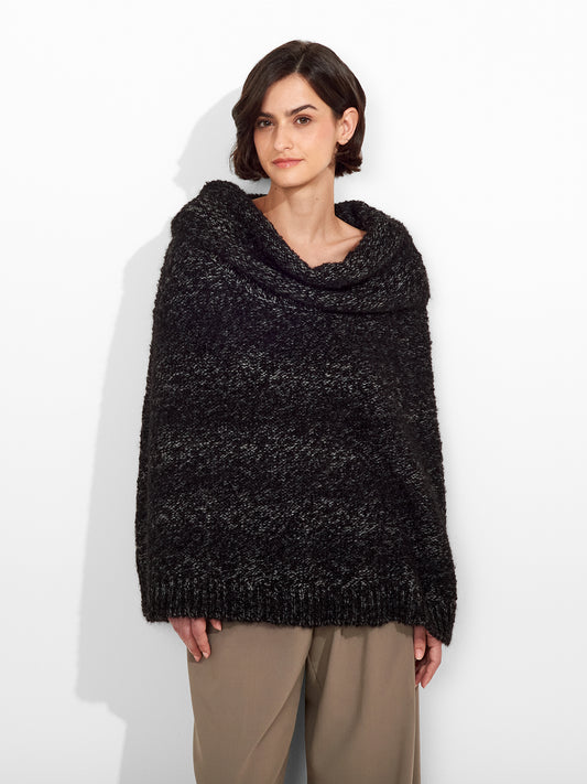 Poncho Zaira De Suri Alpaca Color Negro