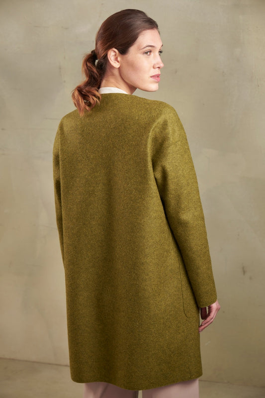 Abrigo Overall De Alpaca & Lana Color Avocado