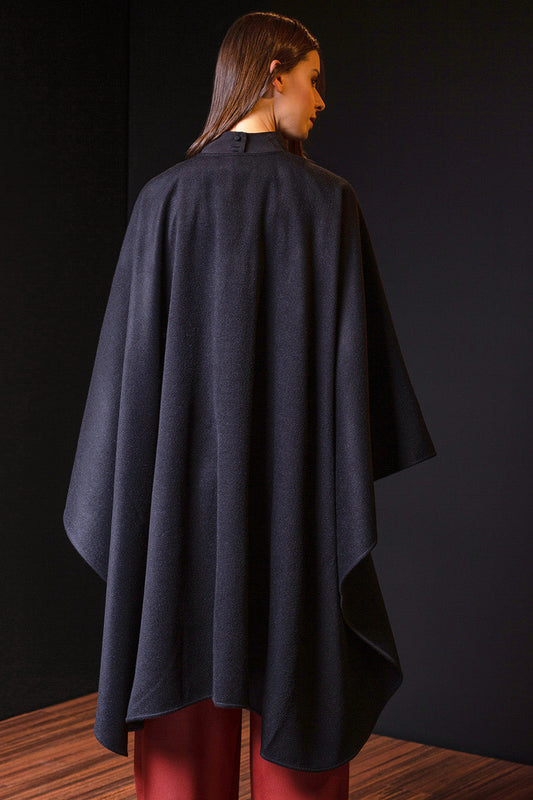 Grun - Royal Alpaca Cape