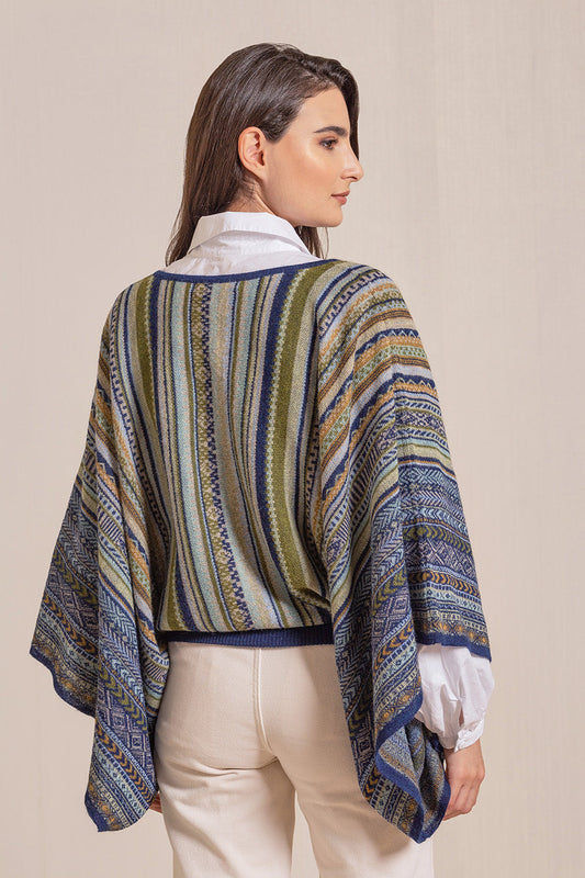 Poncho Vilca De Baby Alpaca Color Avocado