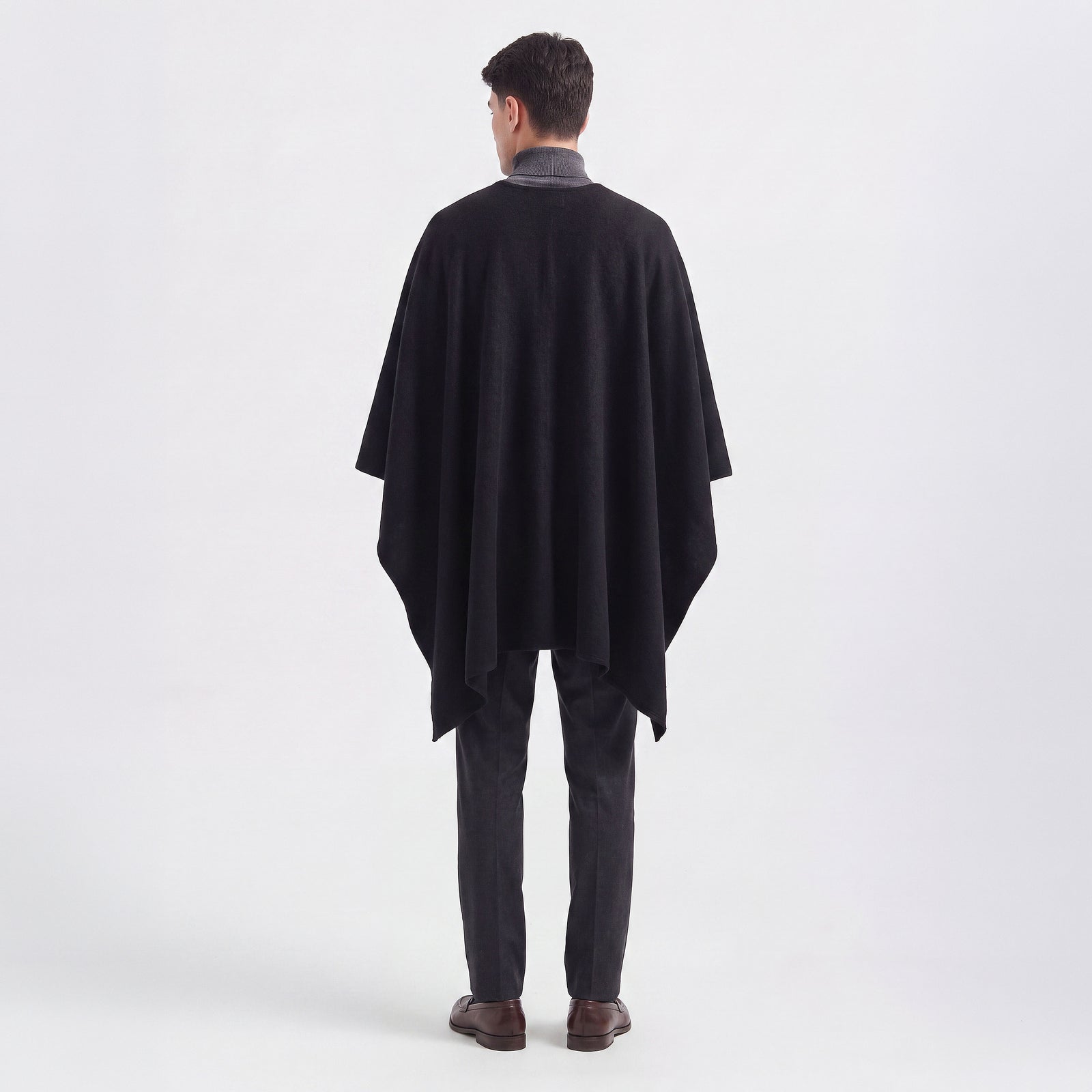 Poncho Chalan De Alpaca Color Negro