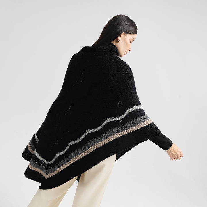 Poncho Cristal De Baby Alpaca Color Negro