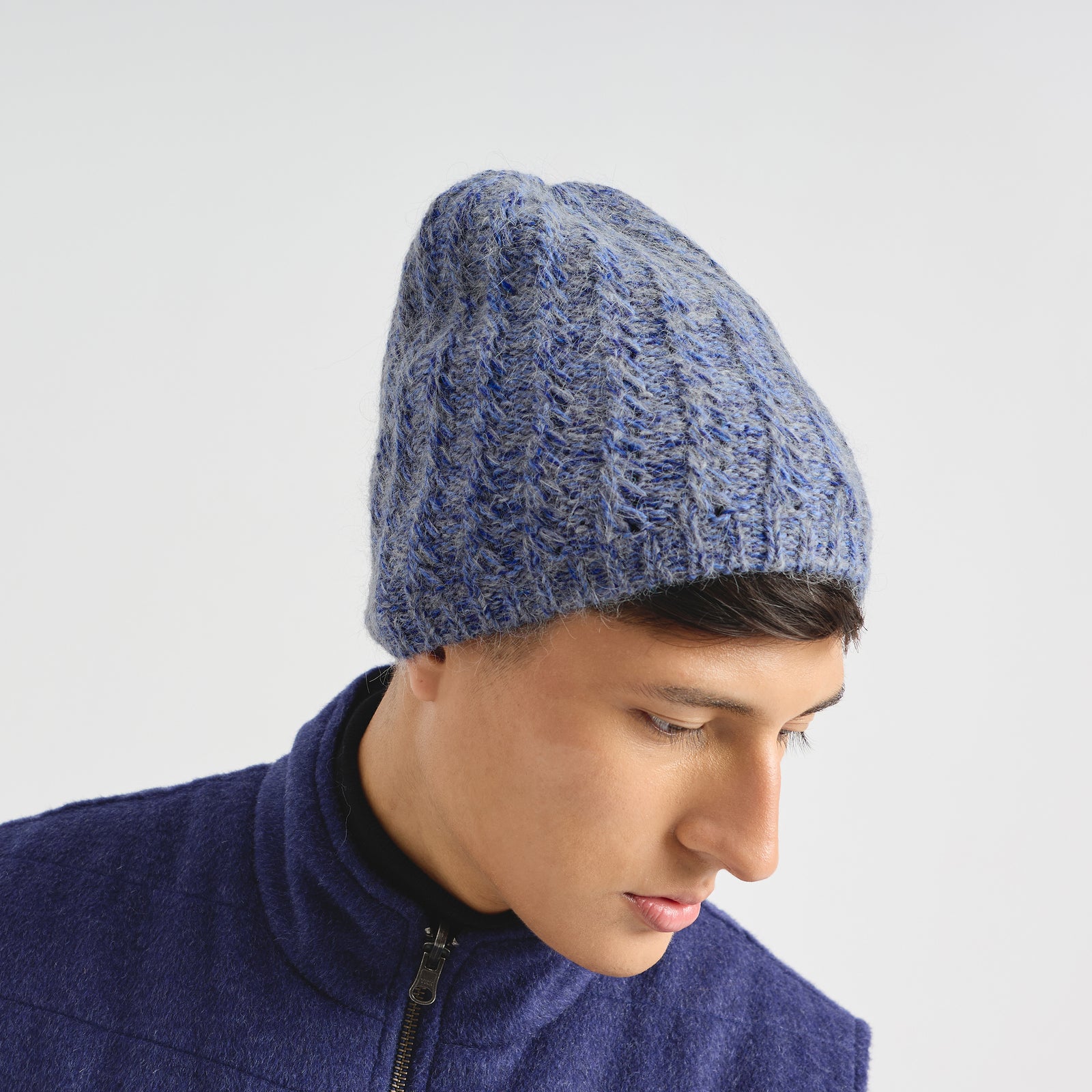 Gorro Cactus De Baby Alpaca Color Azul