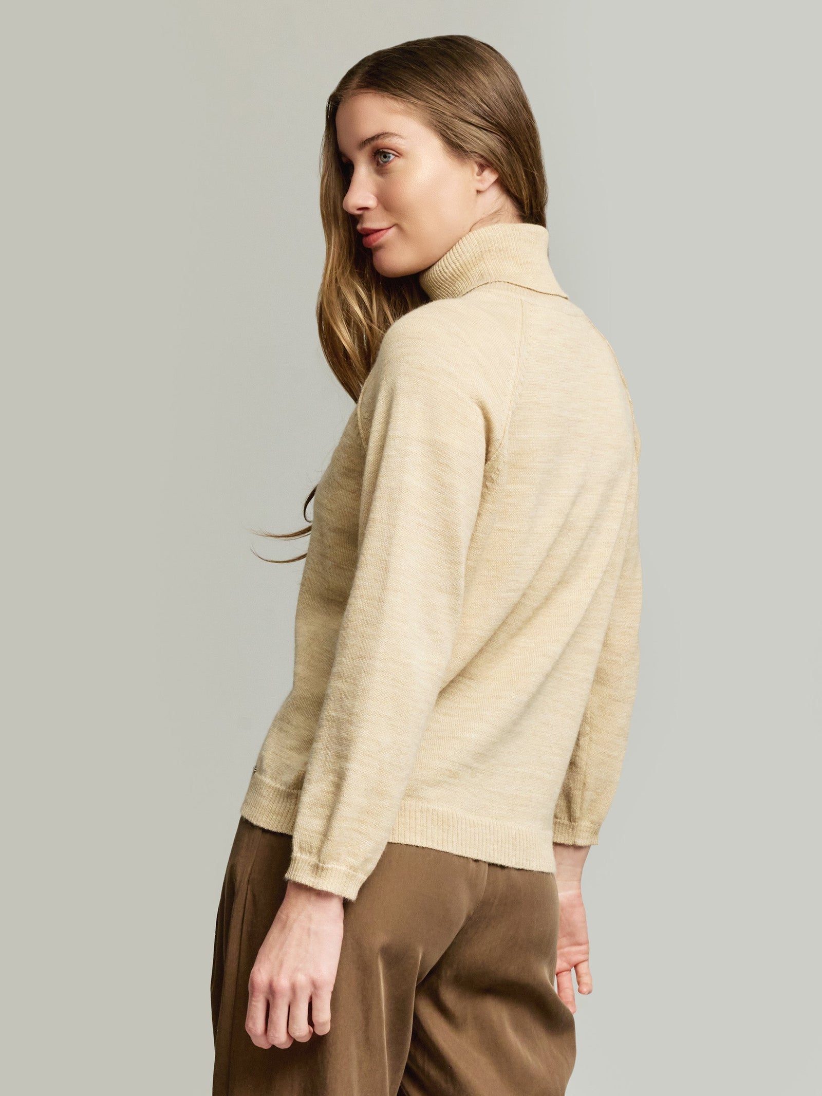 Suéter Yeah De Baby Alpaca Color Beige