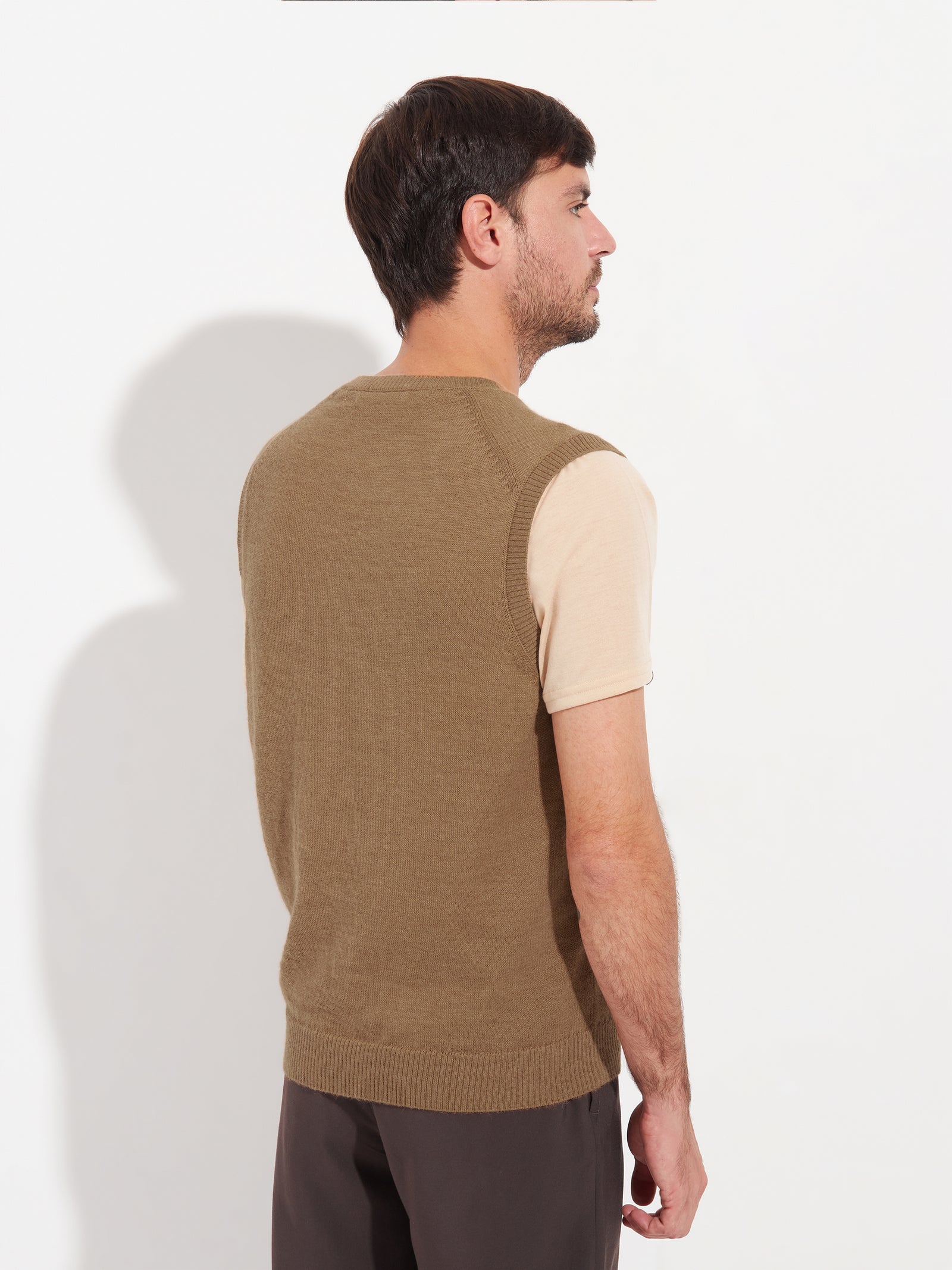 Chaleco Abel De Baby Alpaca Color Camel