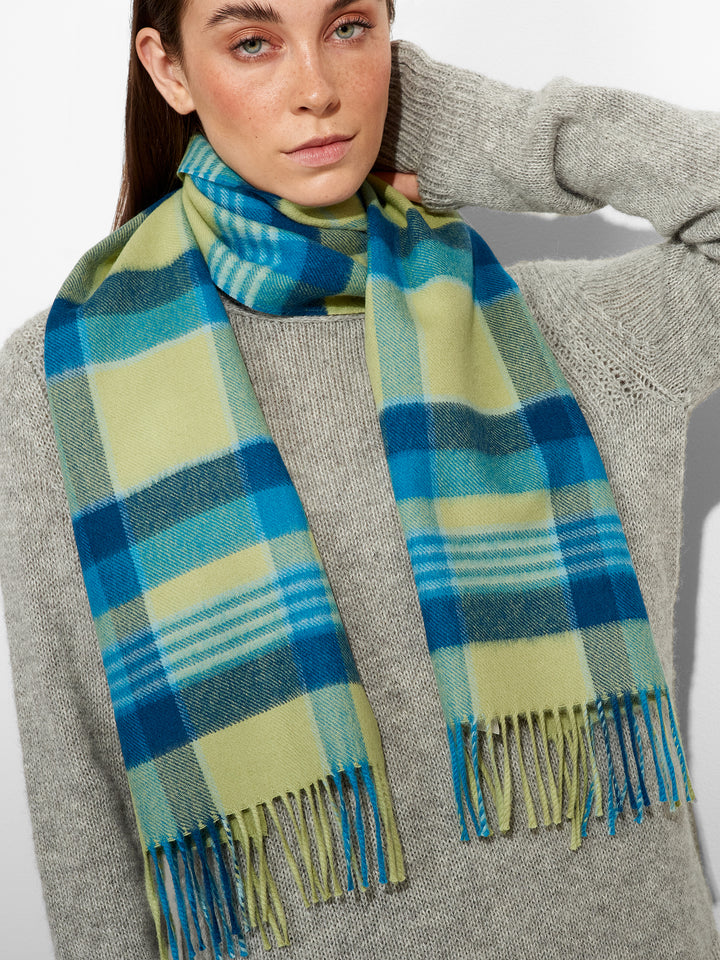 Bufanda Ratti De Baby Alpaca Color Verde