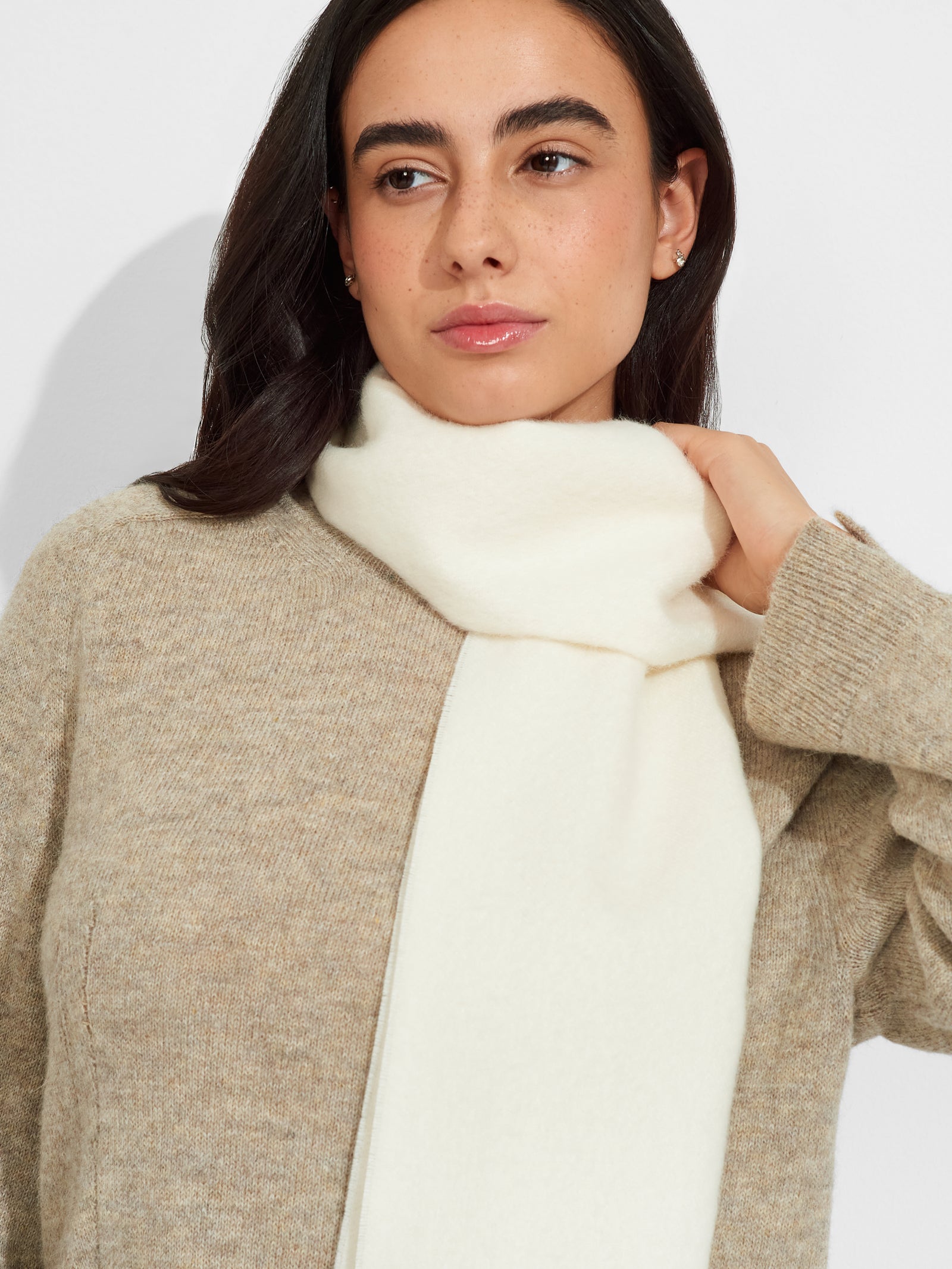 Bufanda Adrian De Baby Alpaca Color Blanco