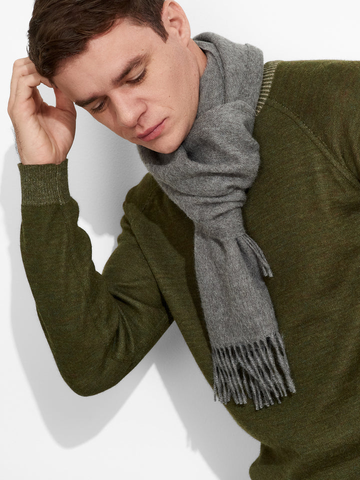 Bufanda Adrian De Baby Alpaca Color Gris