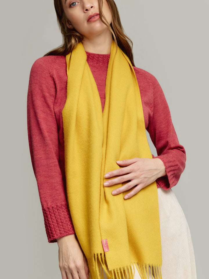 Chalina Adrian De Baby Alpaca Color Amarillo