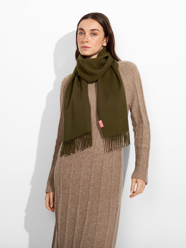 Bufanda Adrian De Baby Alpaca Color Verde