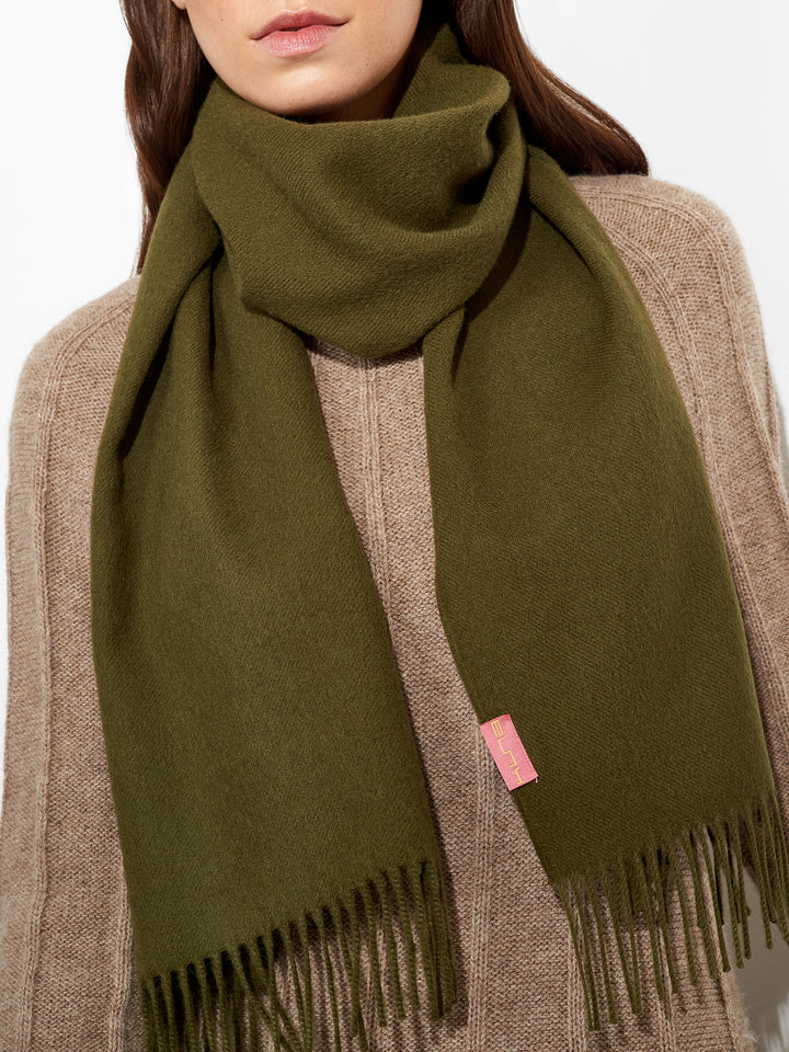 Bufanda Adrian De Baby Alpaca Color Verde