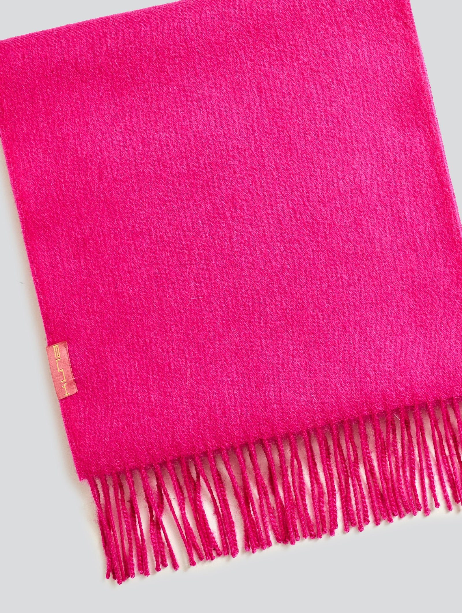 Adrian De Baby Alpaca Fuchsia Scarf