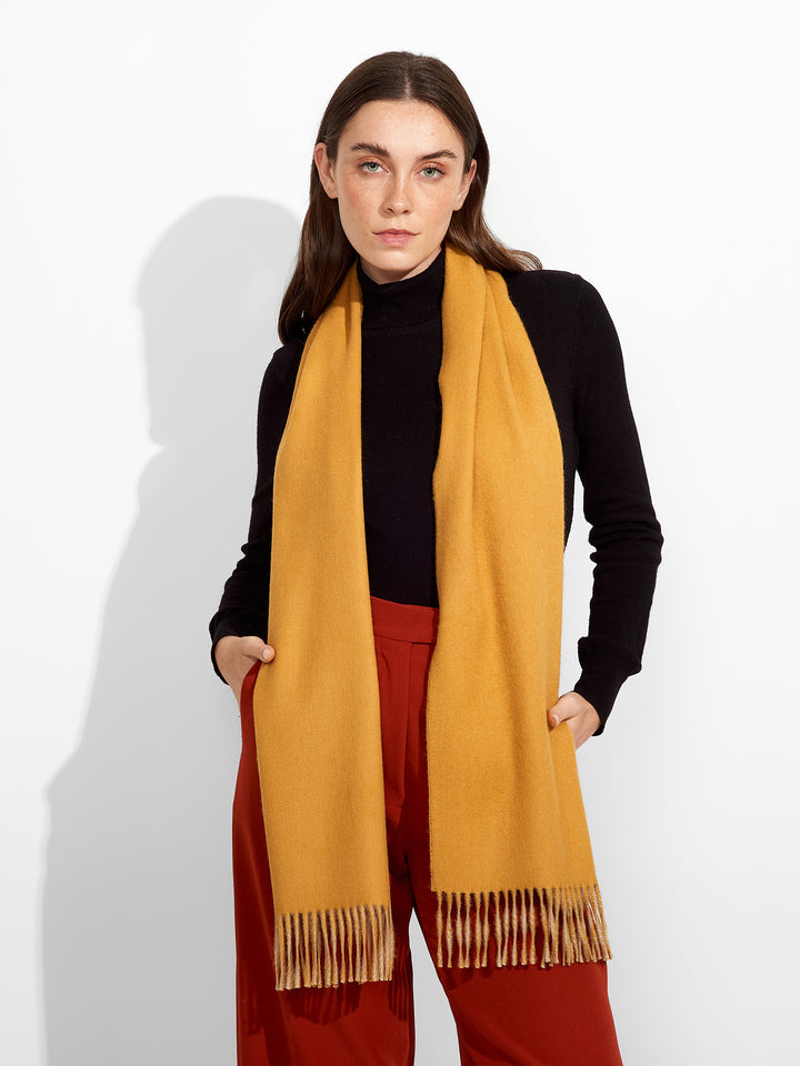Bufanda Tundra De Baby Alpaca Color Amarillo