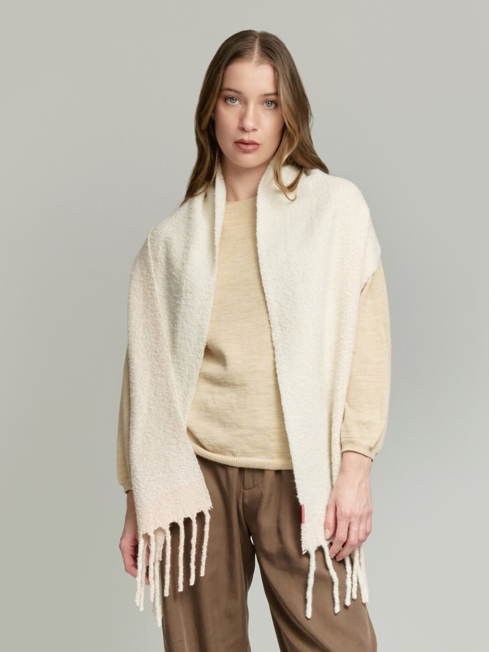 Baby Alpaca Yanapi Scarf, Beige