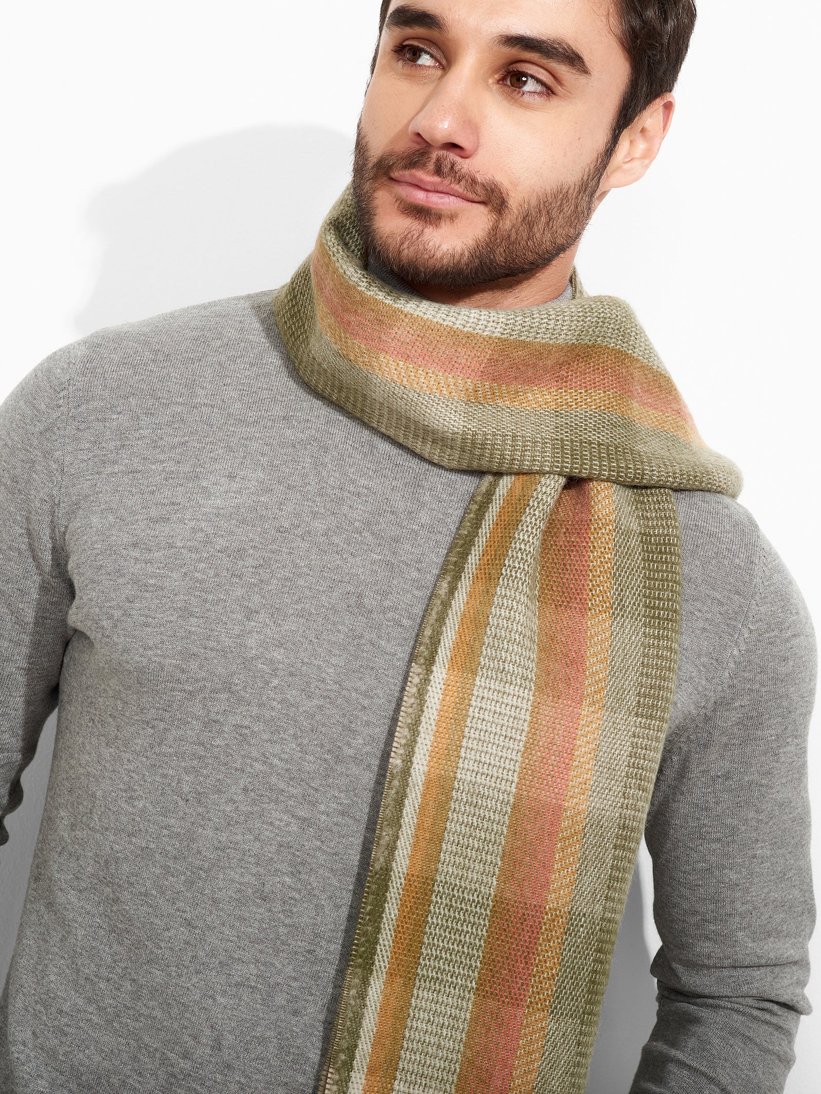 Bufanda Zamery De Baby Alpaca Color Verde