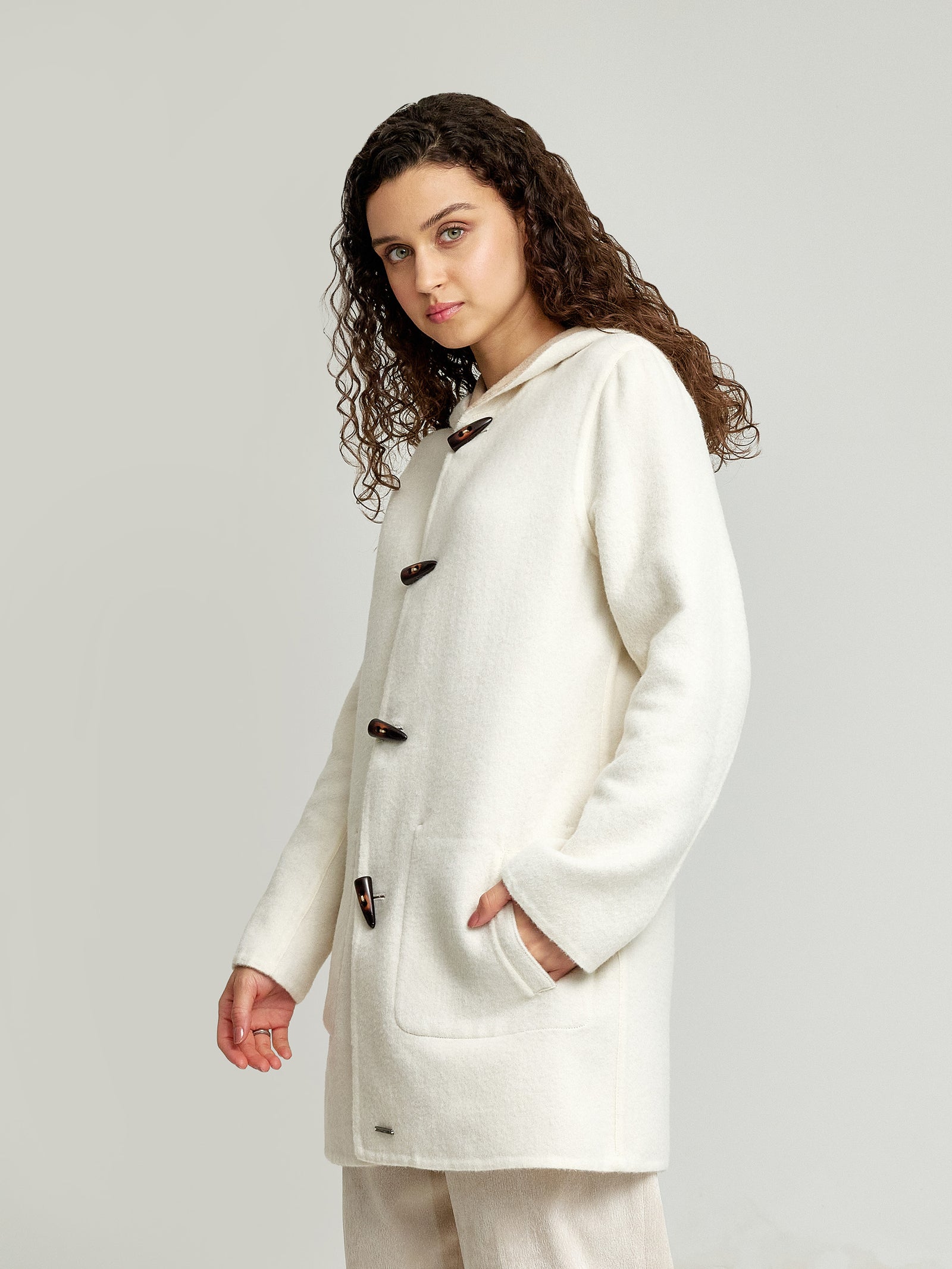ABRIGO ANASTASIA DE BABY ALPACA & LANA COLOR BEIGE