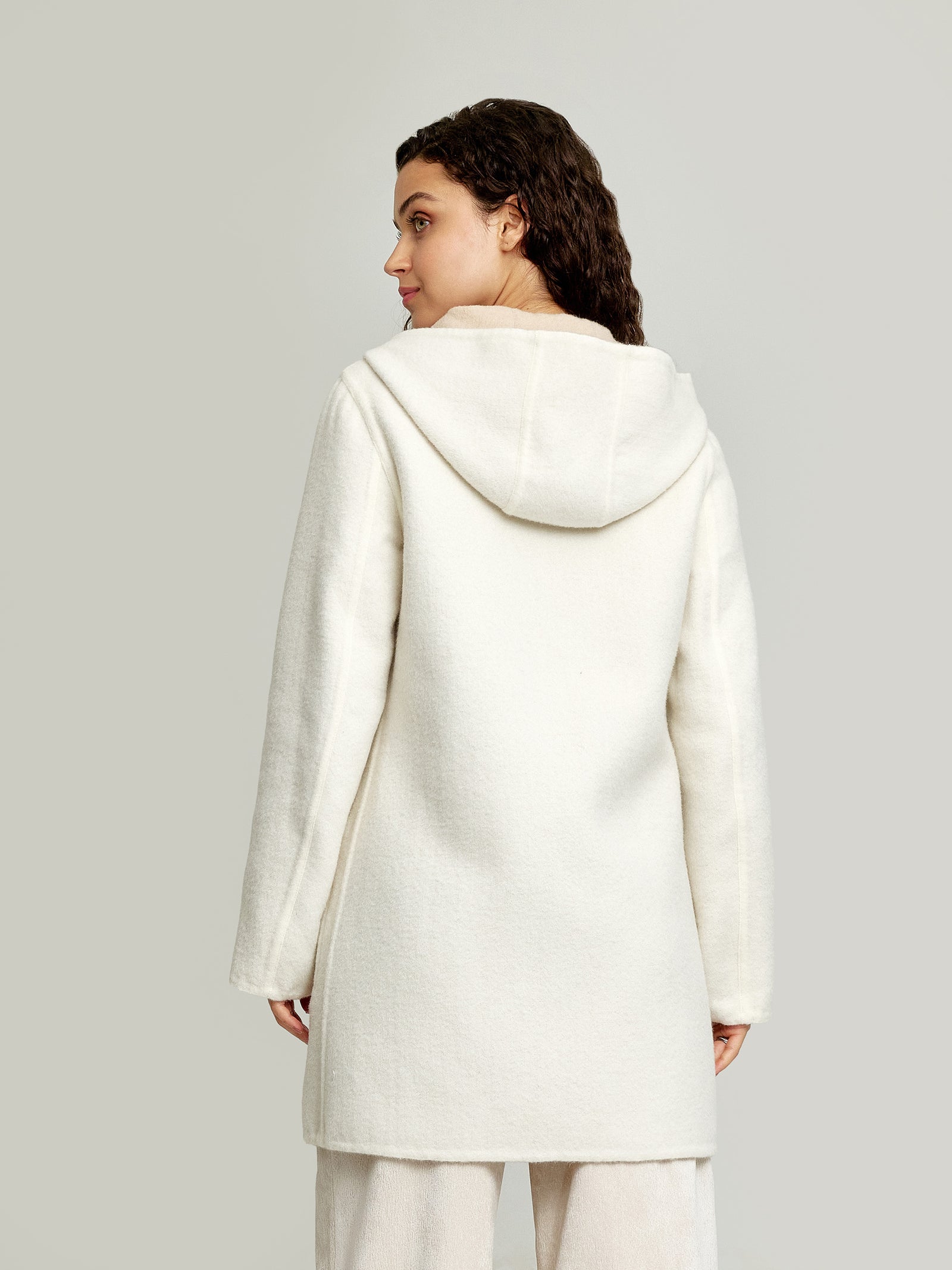 ABRIGO ANASTASIA DE BABY ALPACA & LANA COLOR BEIGE