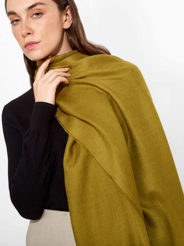 Estola Teaberry De Baby Alpaca Color Verde