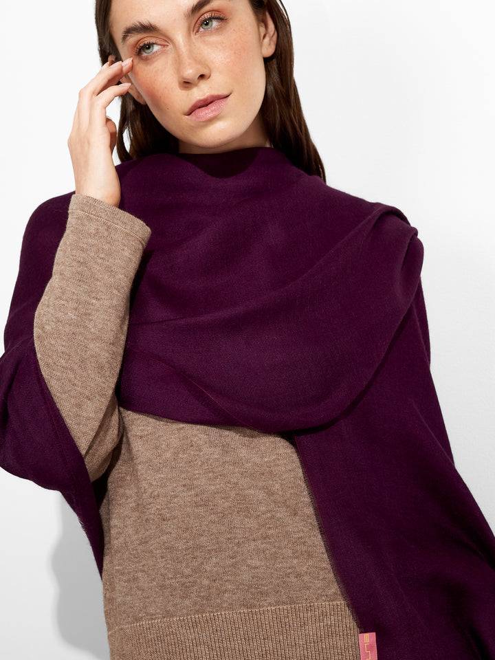 Estola Teaberry De Baby Alpaca Color Morado