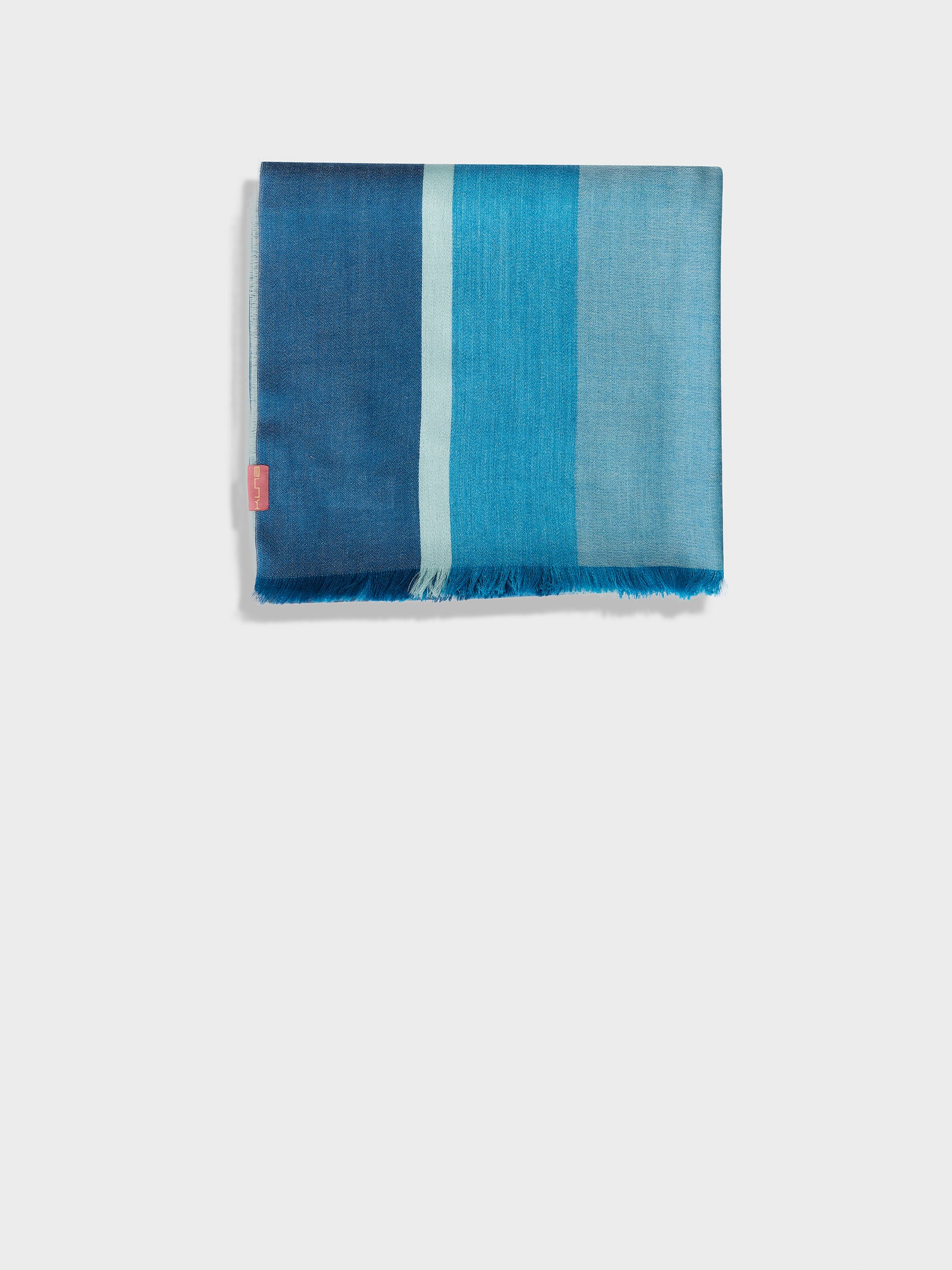 Estola Zarry De Baby Alpaca Color Azul