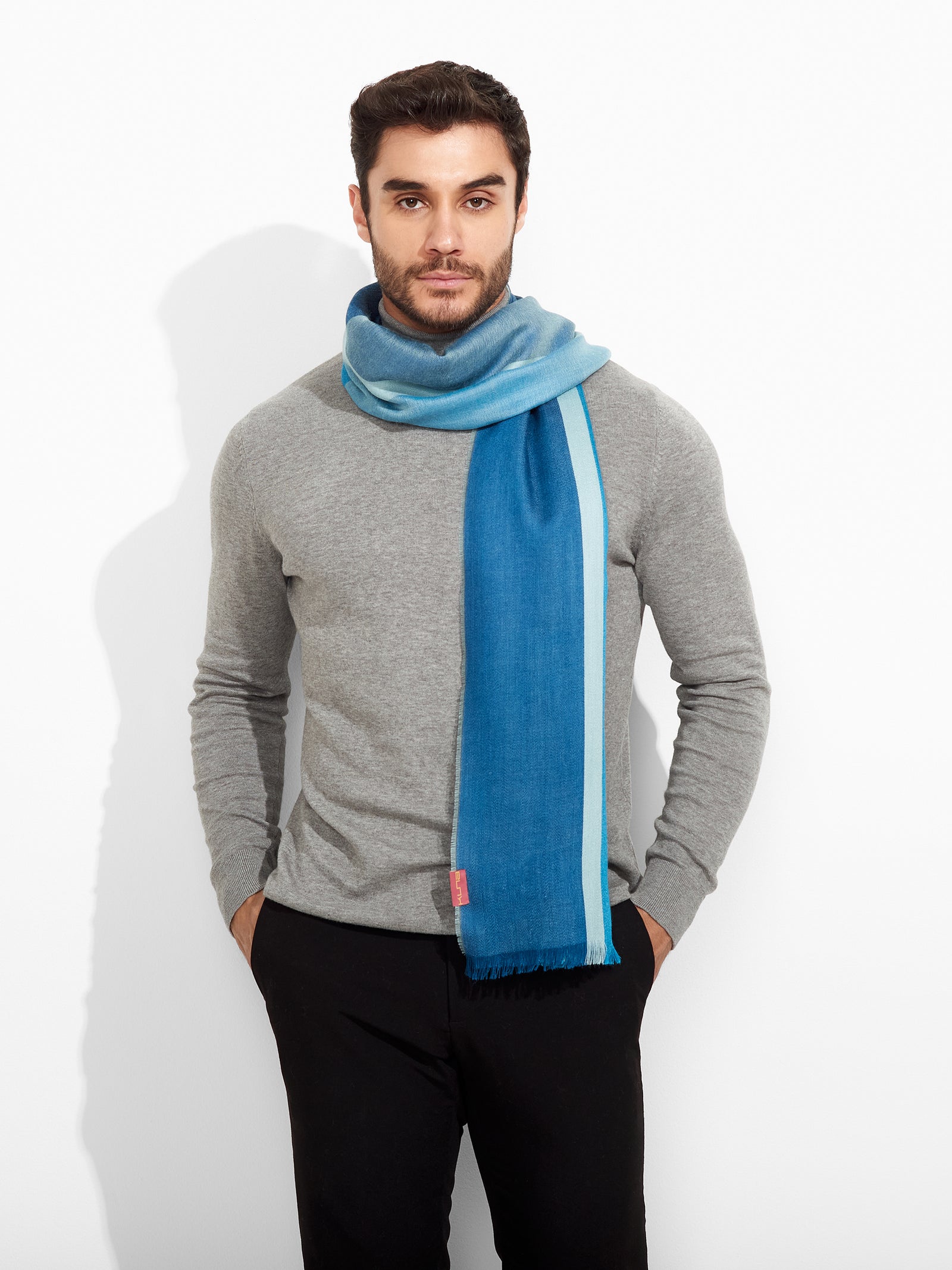 Estola Zarry De Baby Alpaca Color Azul