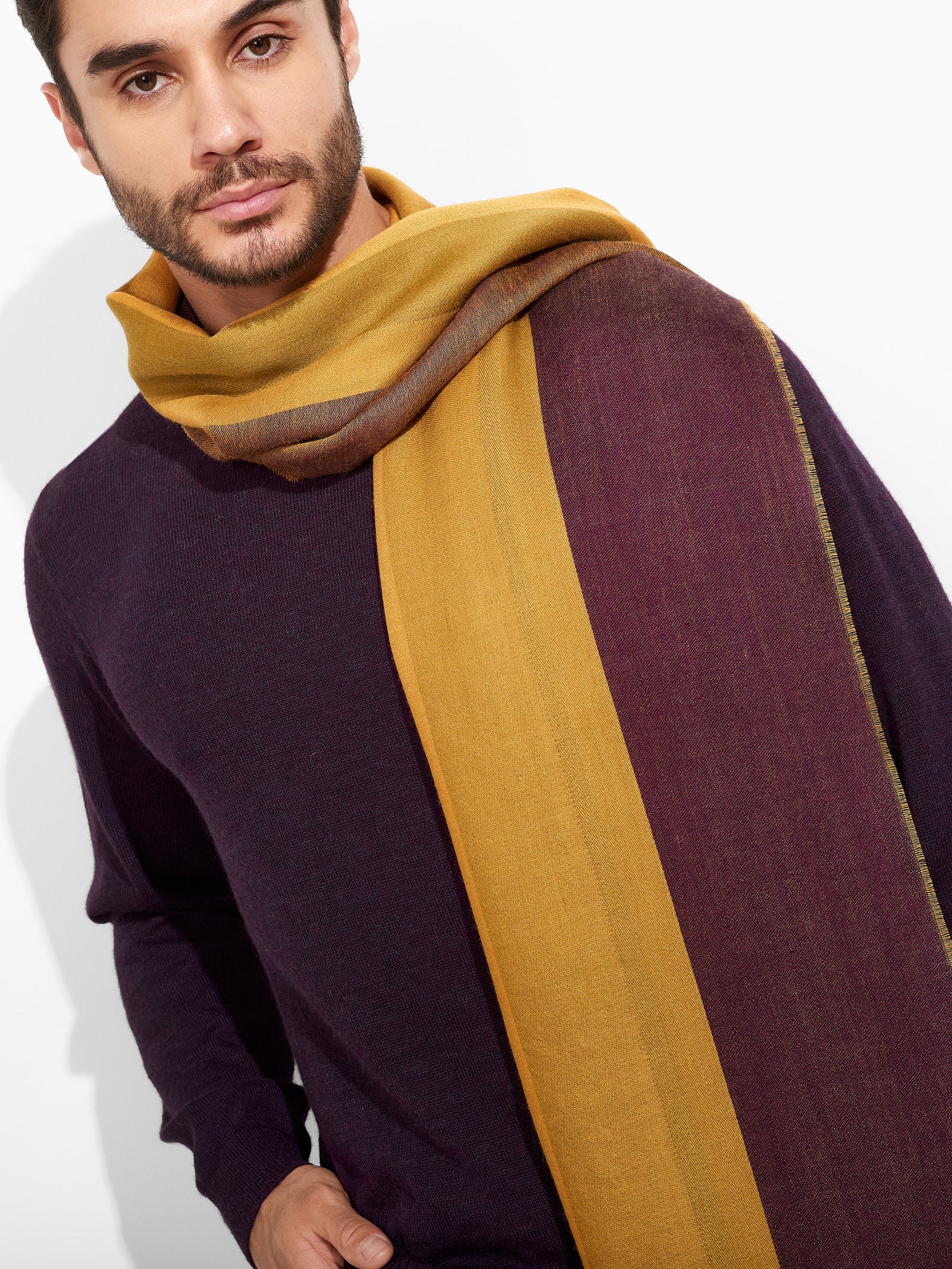 Estola Zarry De Baby Alpaca Color Amarillo