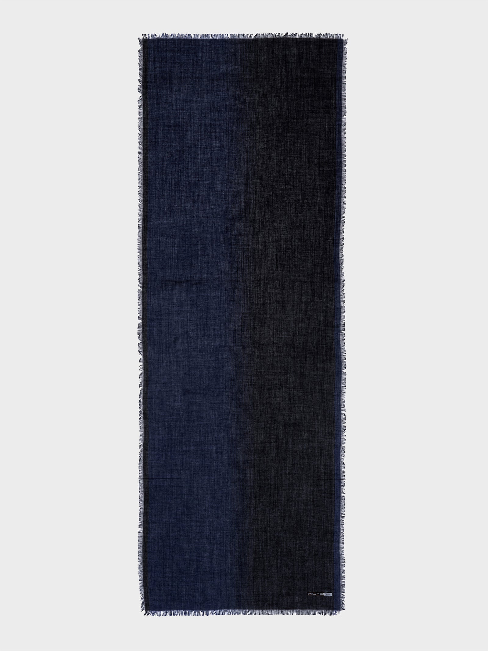Estola Balthazar De Royal Alpaca Color Azul