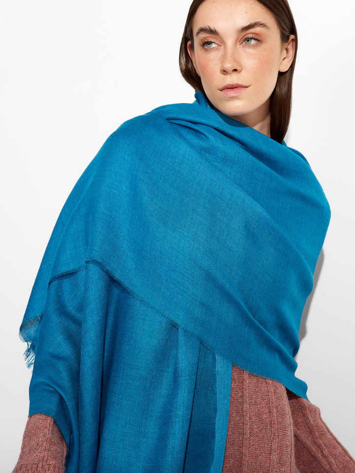 Estola Amareto De Baby Alpaca Color Azul