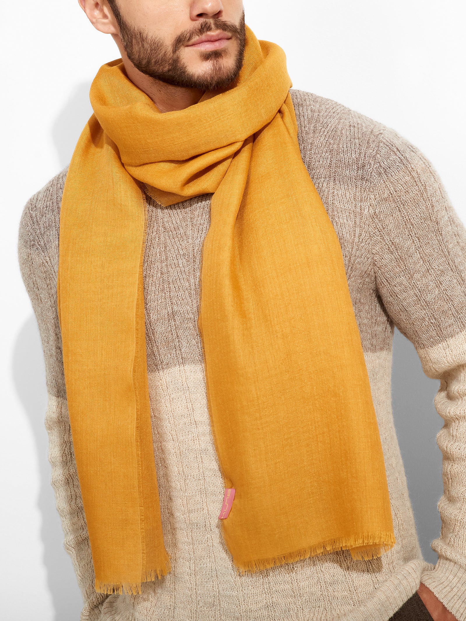 Estola Alondra De Baby Alpaca Color Amarillo