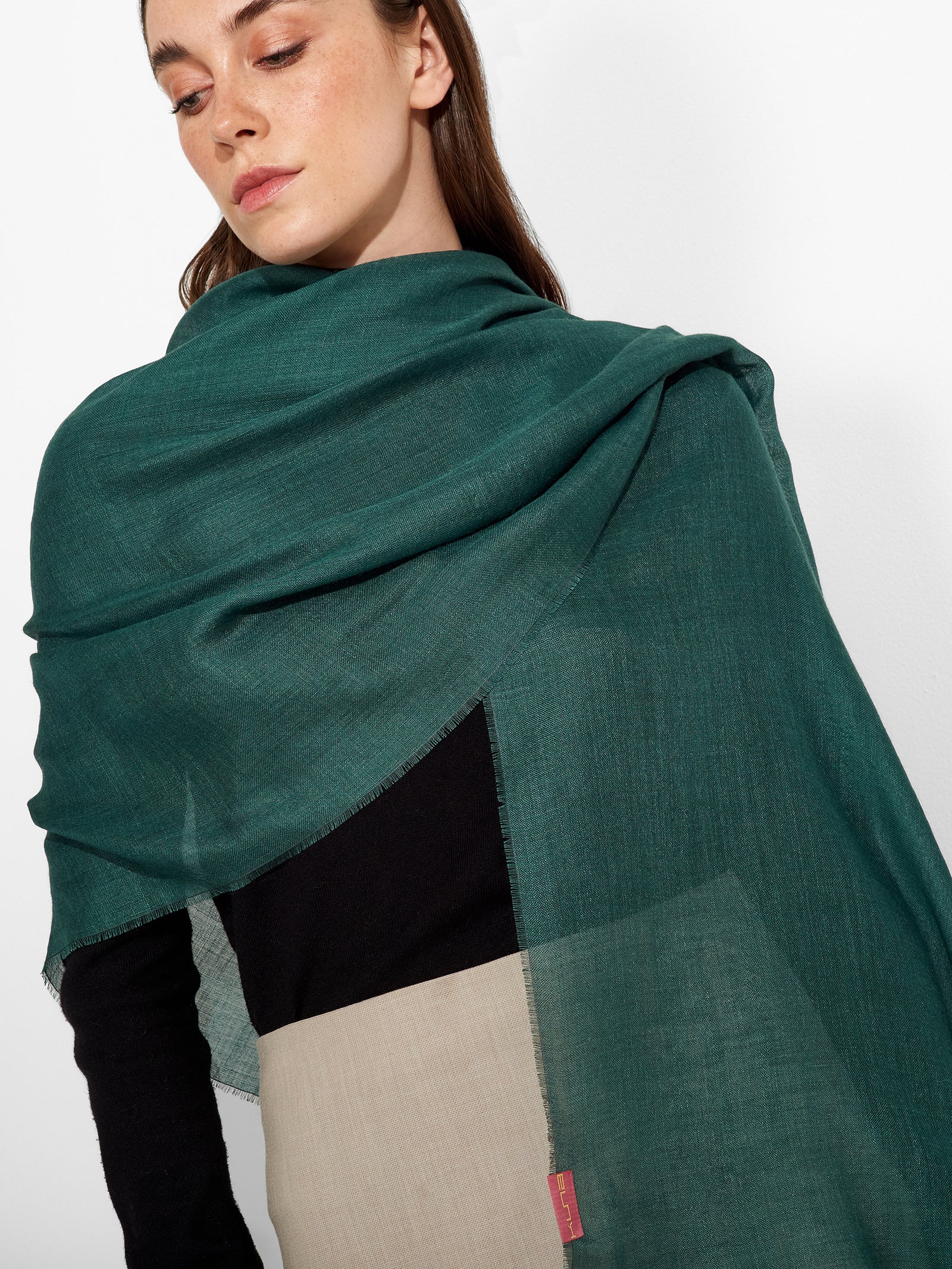 Estola Alondra De Baby Alpaca Color Verde