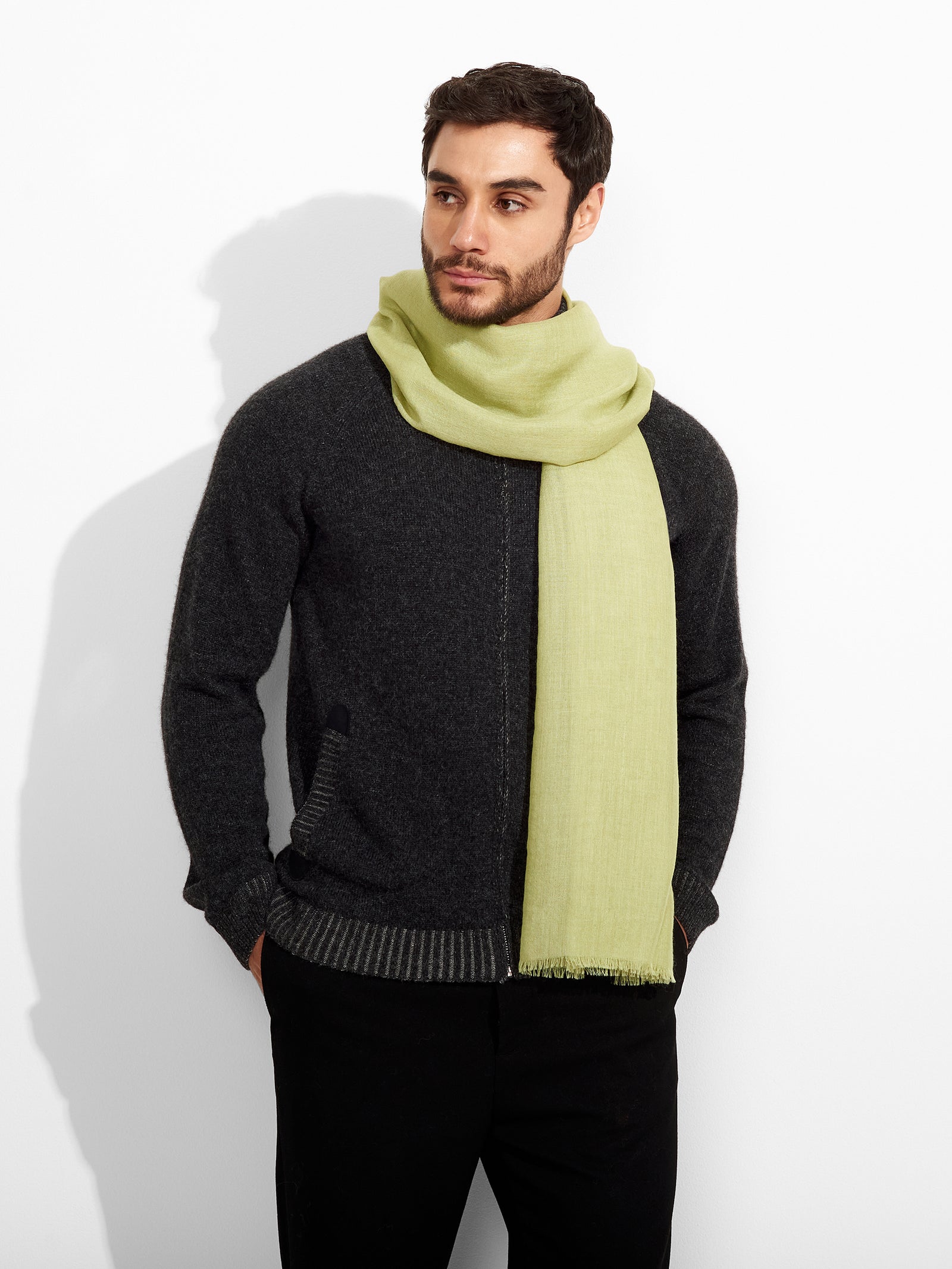 Estola Alondra De Baby Alpaca Color Verde