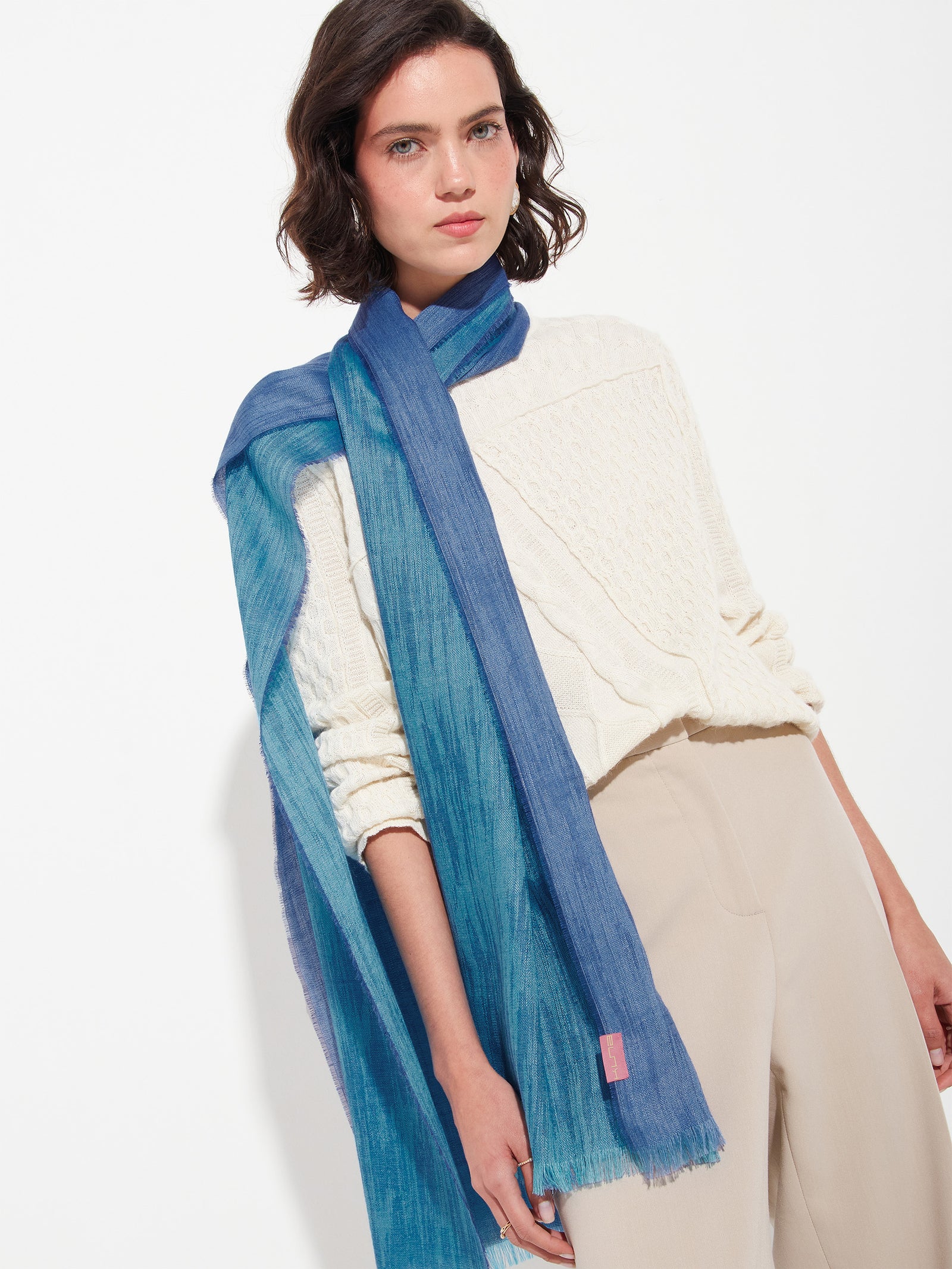 Estola Zankov De Baby Alpaca Color Azul