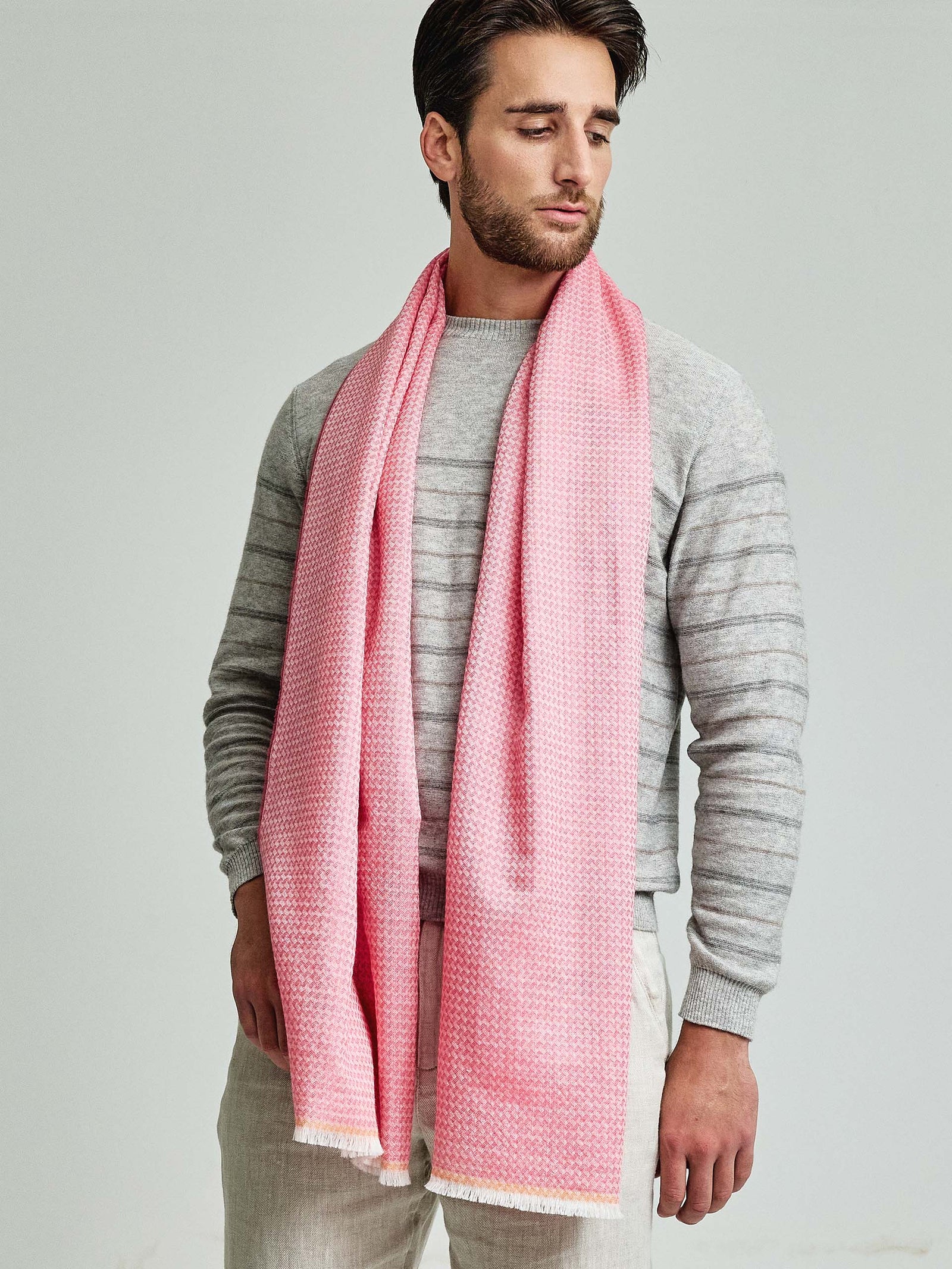 Wayne Baby Alpaca Stole in Fuchsia