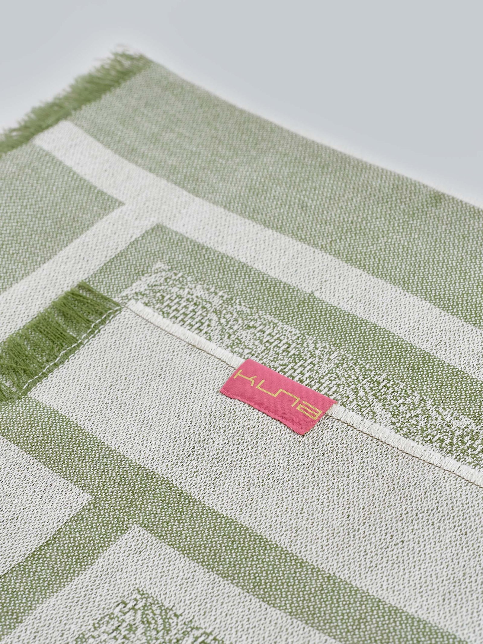 Baby Alpaca Water Scarf in Green