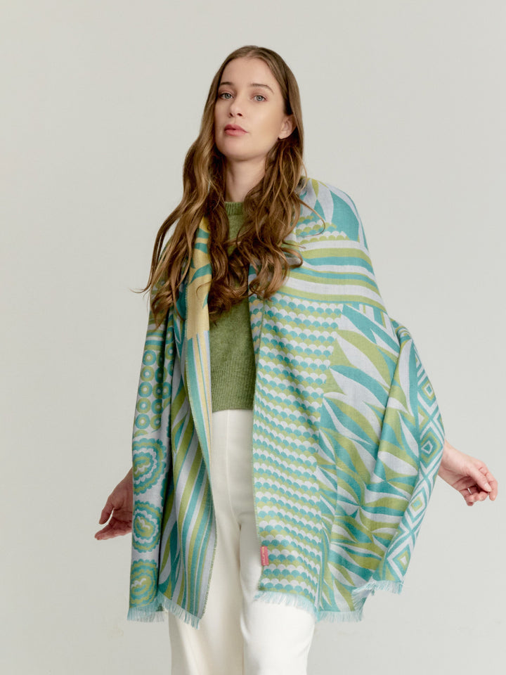 Estola Ysily De Baby Alpaca Color Verde