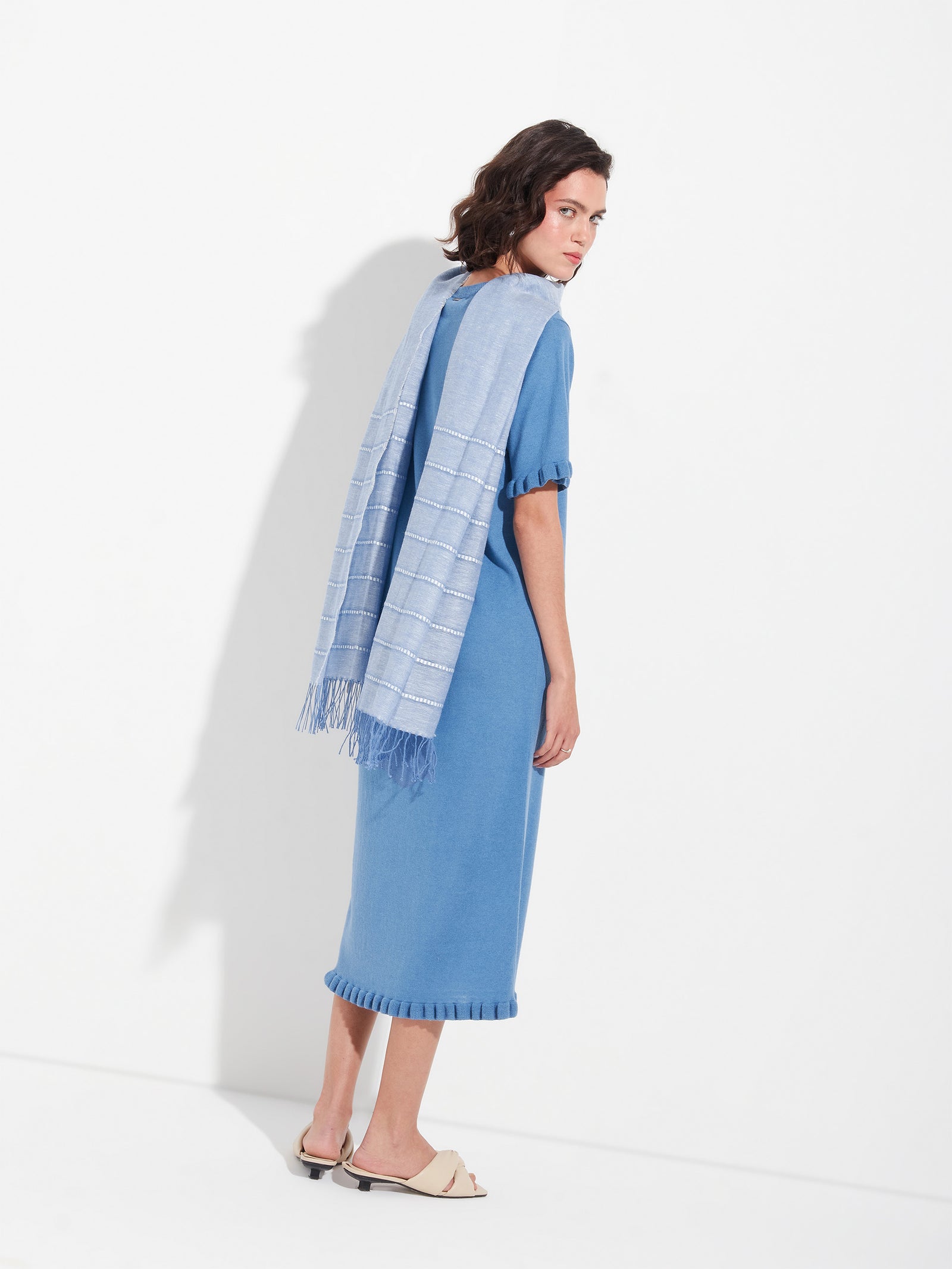Zabila Sky Blue Linen Stole