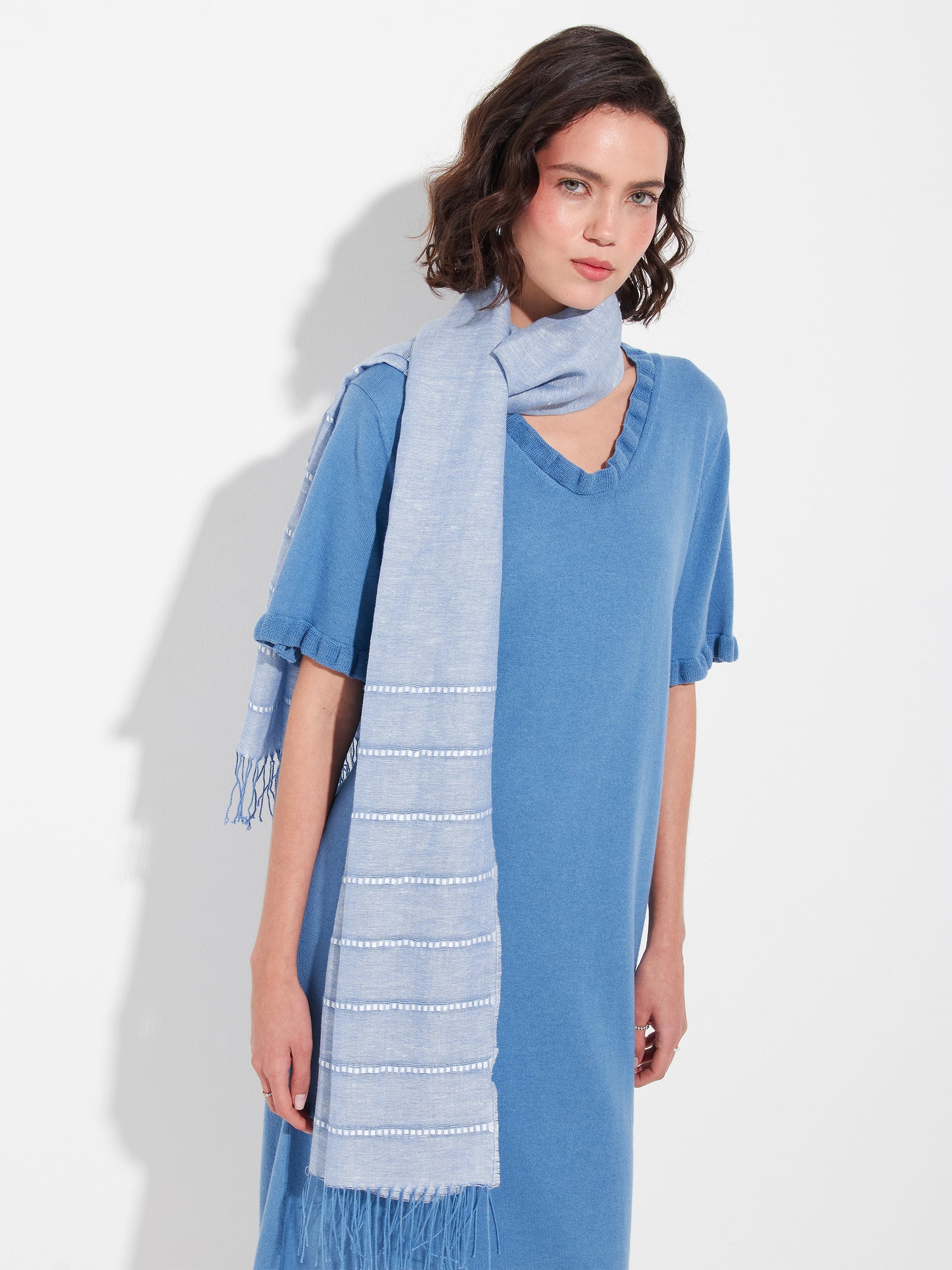 Zabila Sky Blue Linen Stole