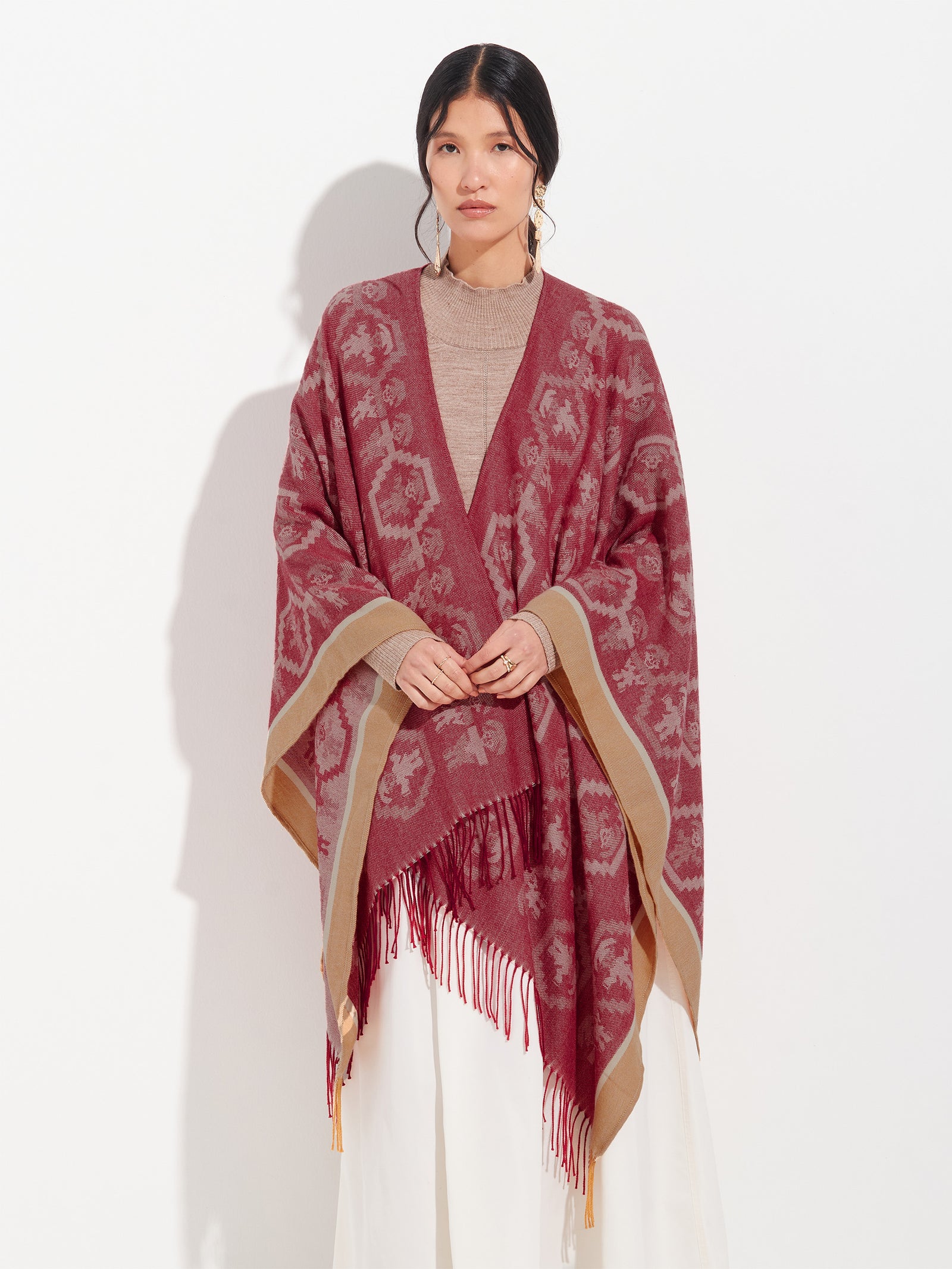 Chimu Cape - 12 Royal Alpaca Red