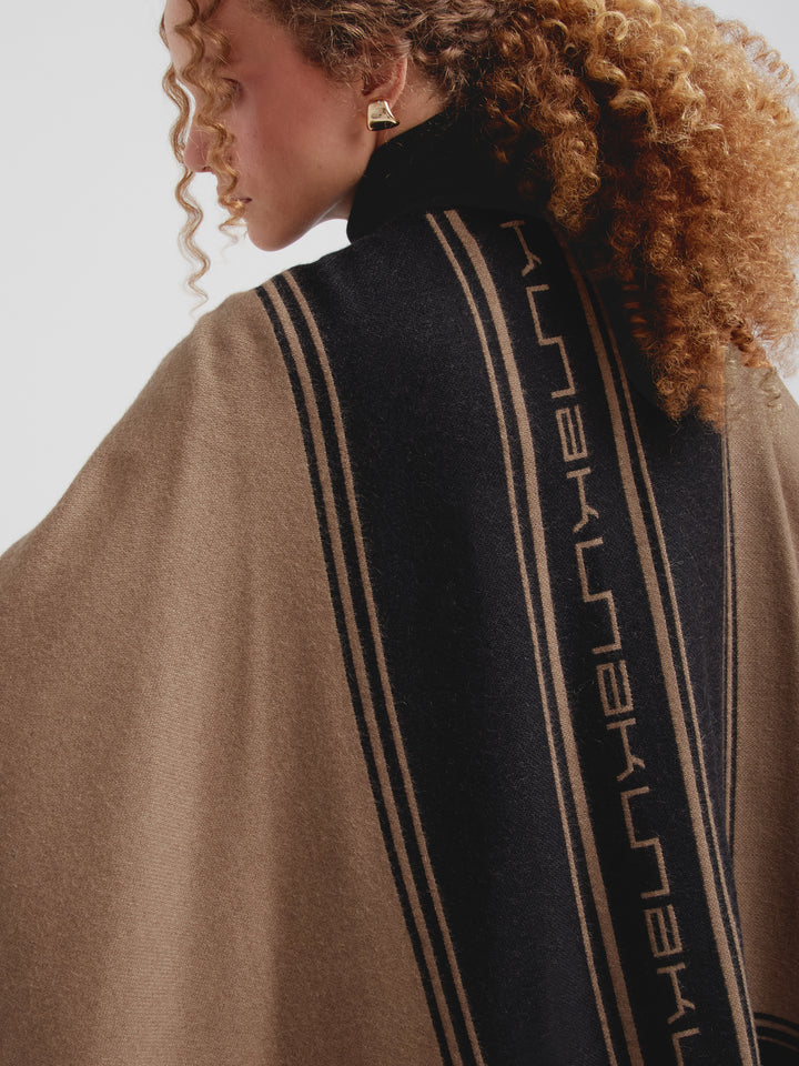 Camel Baby Alpaca Yuana Cape