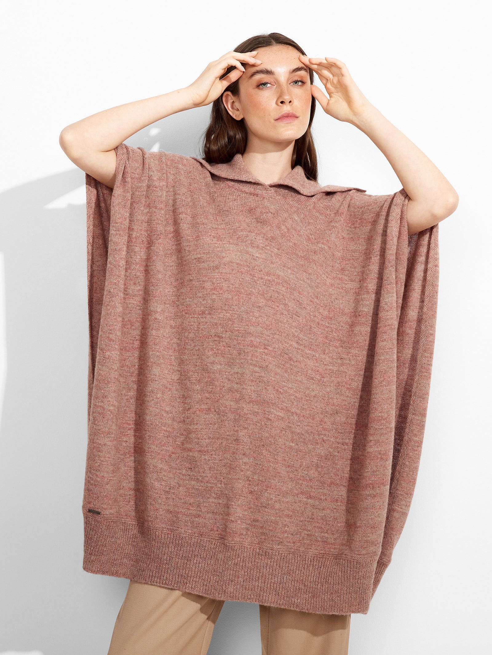 Pink Baby Alpaca Poncho Zoila