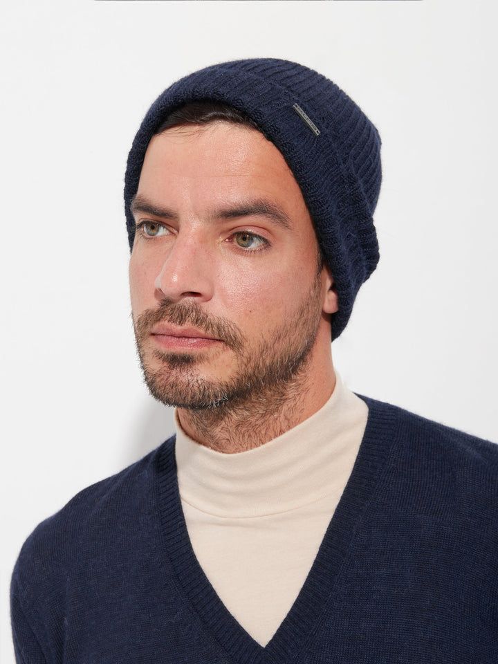 Gorro Apostrofe De Baby Alpaca Color Azul