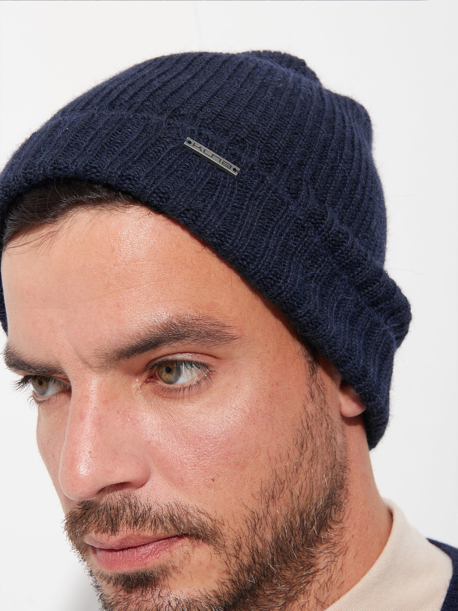 Gorro Apostrofe De Baby Alpaca Color Azul
