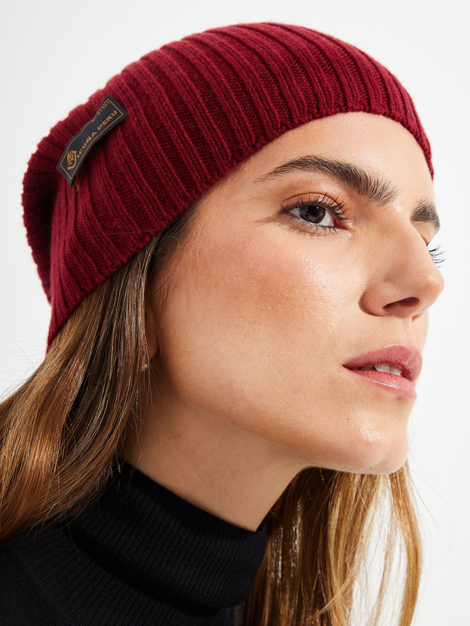 Gorro Benji De Vicuna Color Rojo