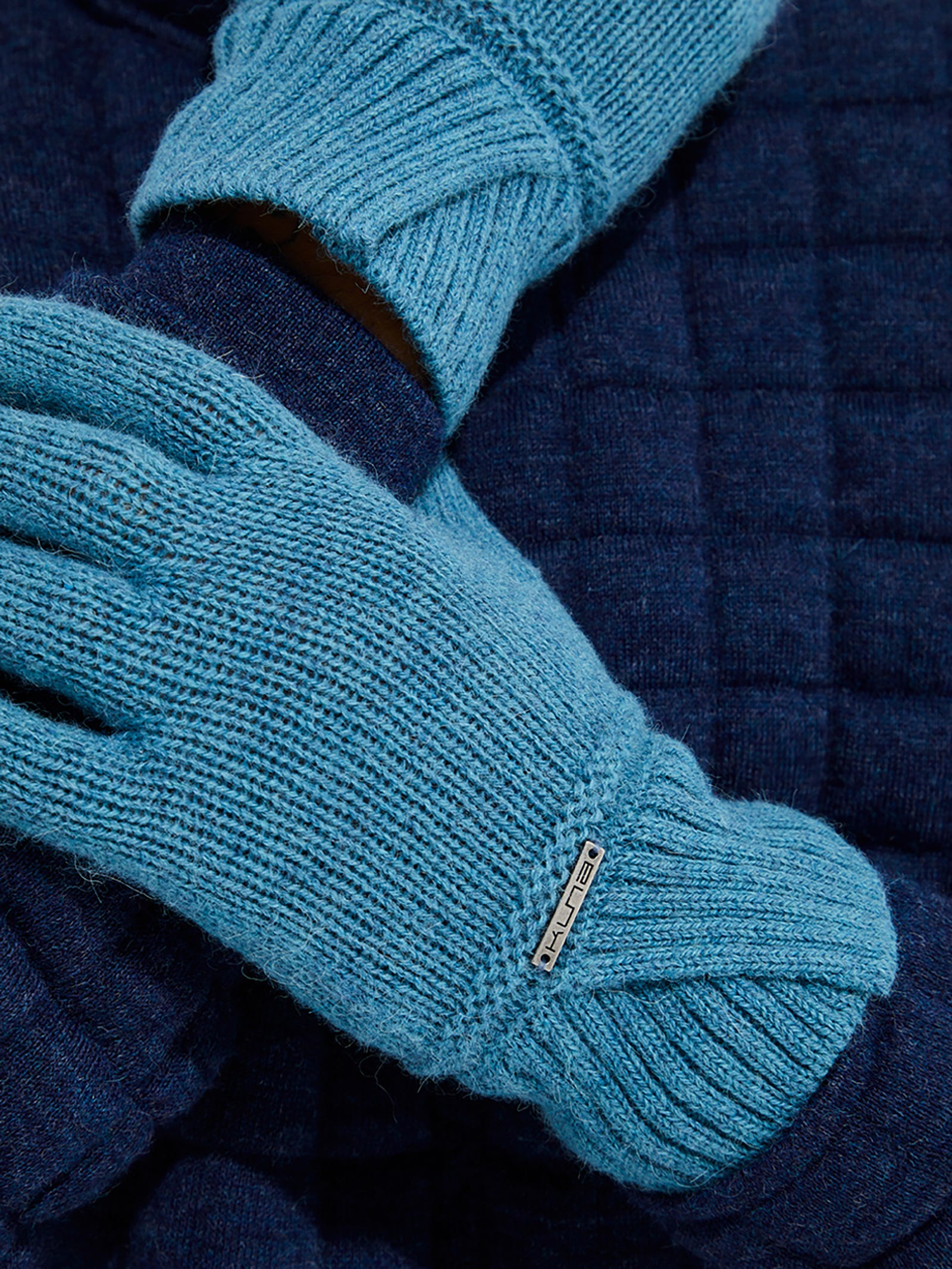 Guantes Yrma De Baby Alpaca Color Turquesa