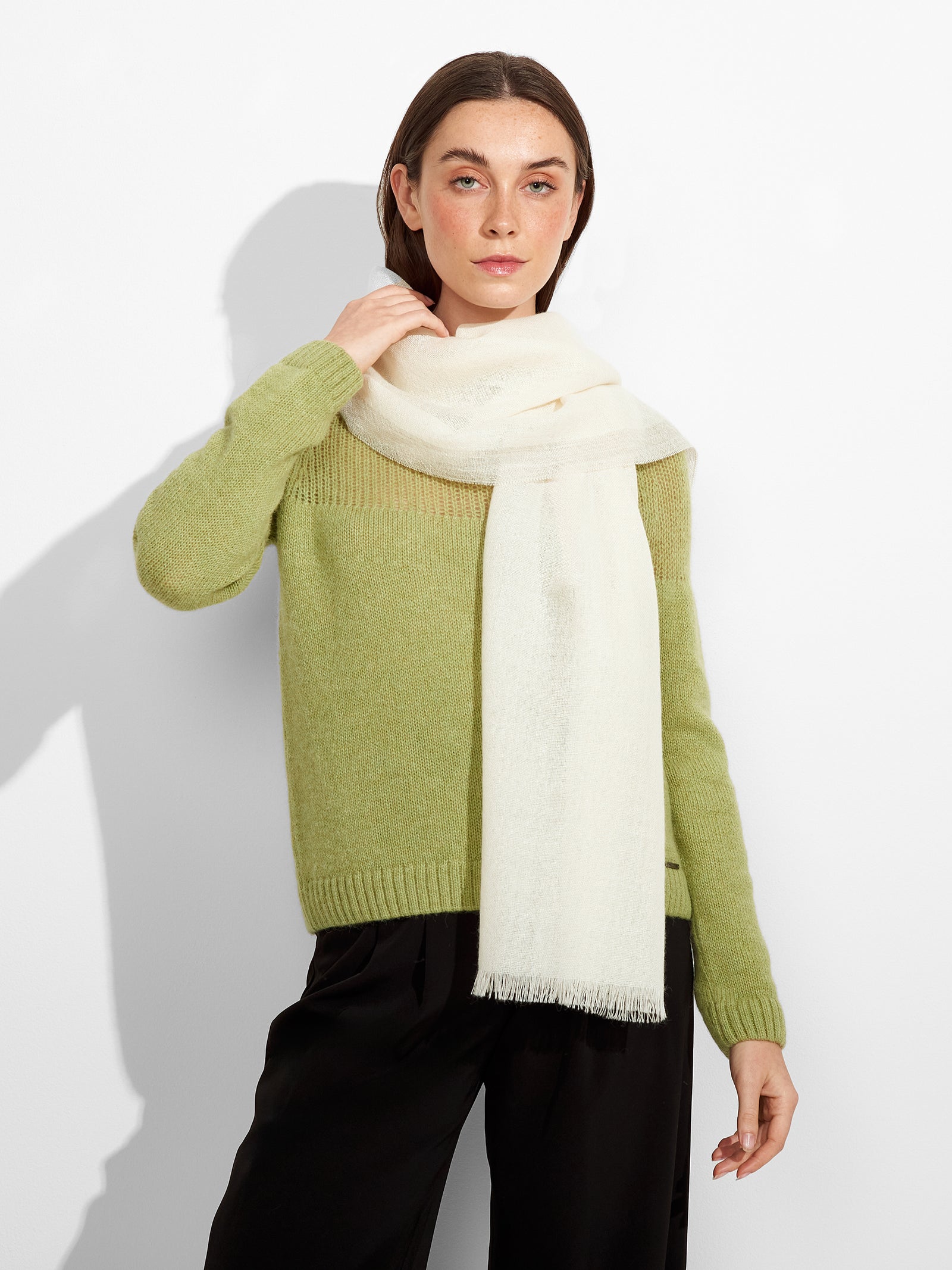 Estola Rum De Baby Alpaca Color Ecru