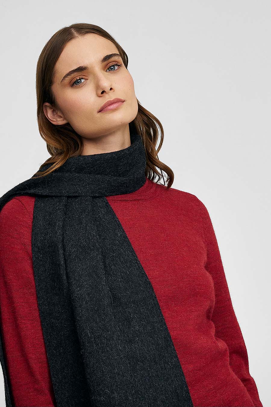Adrian Scarf