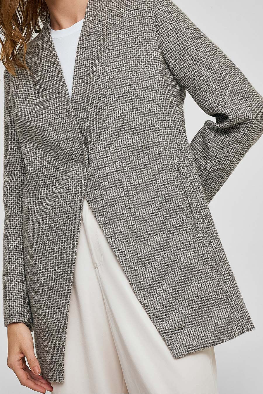 Abrigo Whose De Baby Alpaca Color Gris
