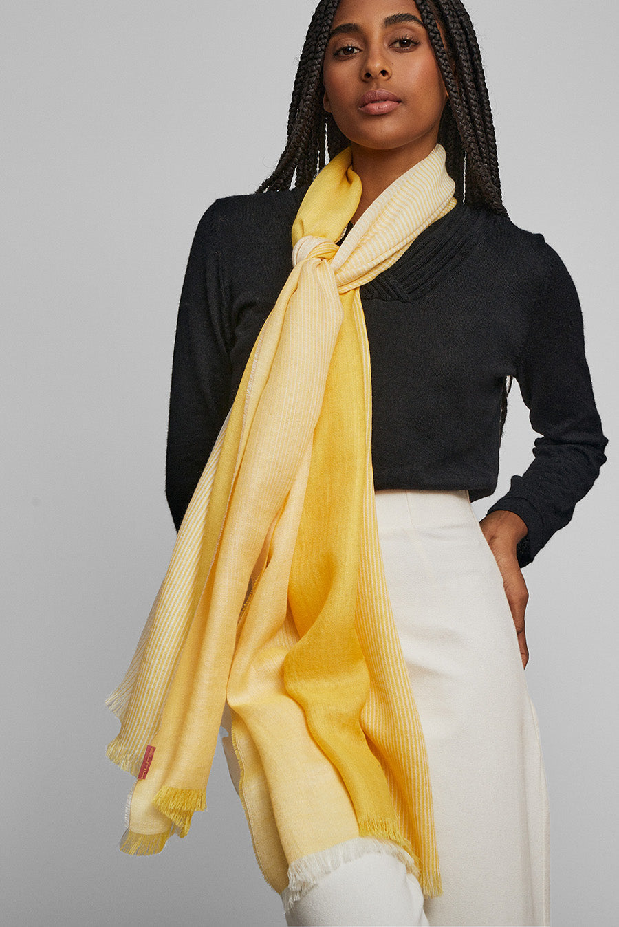 Estola Wilco De Baby Alpaca Color Amarillo