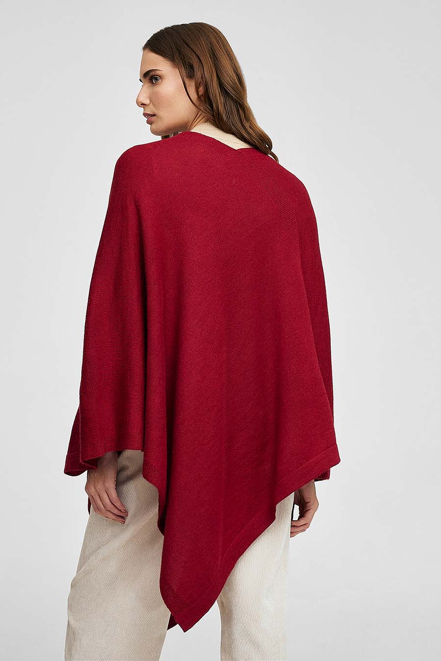 Poncho Almendra De Baby Alpaca Color Rumba
