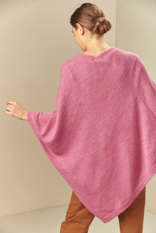 Almendra Poncho